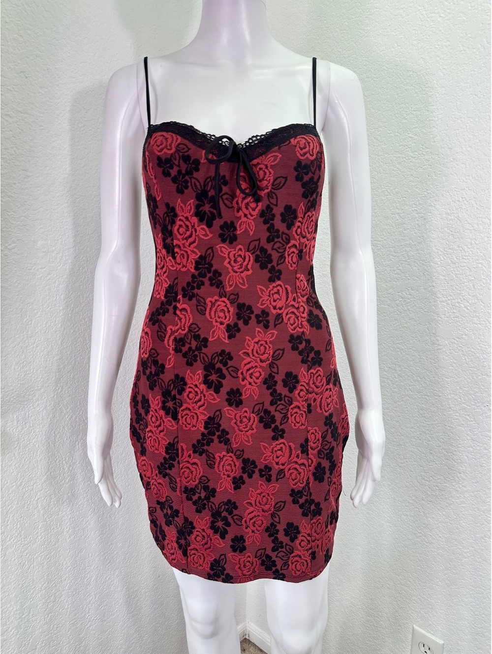 New Women’s Sz L Windsor Red & Black Rose Slip Dress Corset Romantic Mini Goth